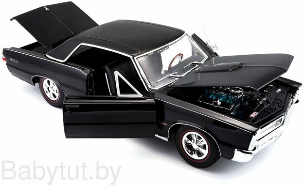 Модель автомобиля Maisto 1:18 - Понтиак GTO (1965)