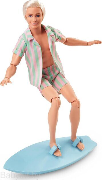 Кукла Barbie The Movie Кен с доской для серфинга HPJ97