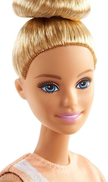 Кукла Barbie Гимнастка Made to Move FJB18