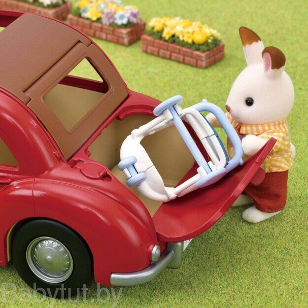 Игровой набор Sylvanian Families Семейный автомобиль 5448