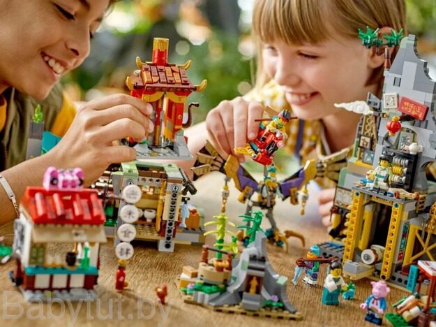 Конструктор LEGO Monkie Kid Убежище команды 80044