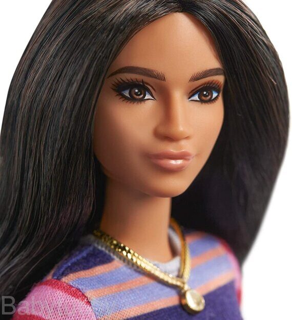 Кукла Barbie Игра с модой GYB02