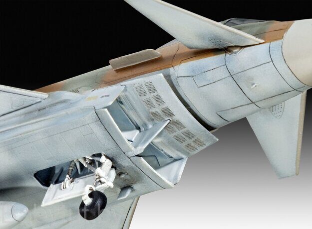 Сборная модель истребителя Revell 1:72 -  Многоцелевой истребитель "Eurofighter Typhoon RAF"