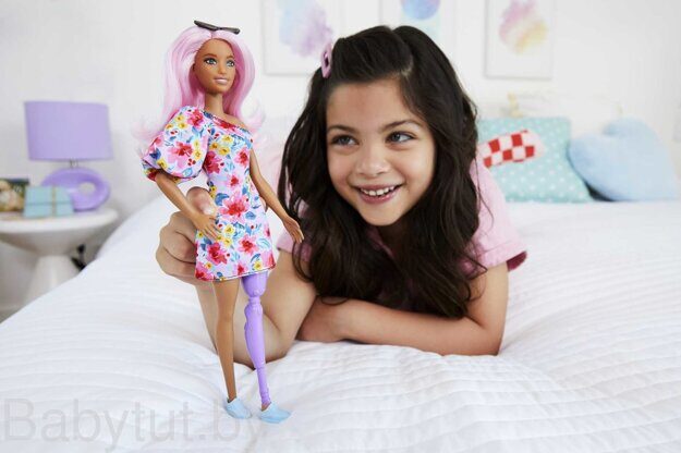 Кукла Barbie Игра с модой HBV21