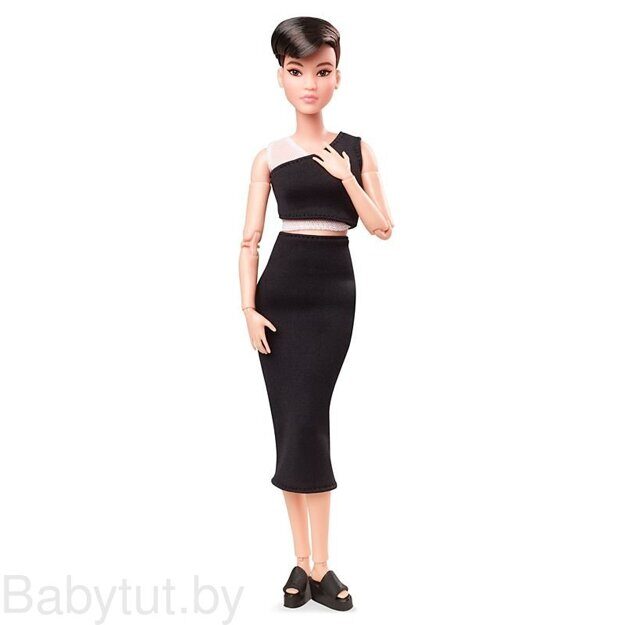 Кукла Barbie Looks Брюнетка с короткой стрижкой GXB29