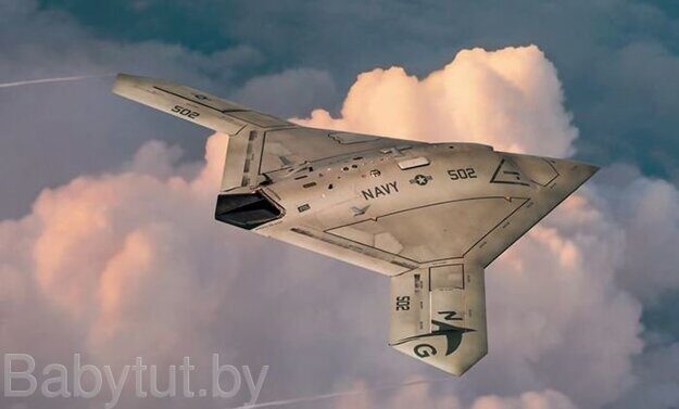 Сборная модель боевого беспилотного летательного аппарата ITALERI 1:72 - X-47B